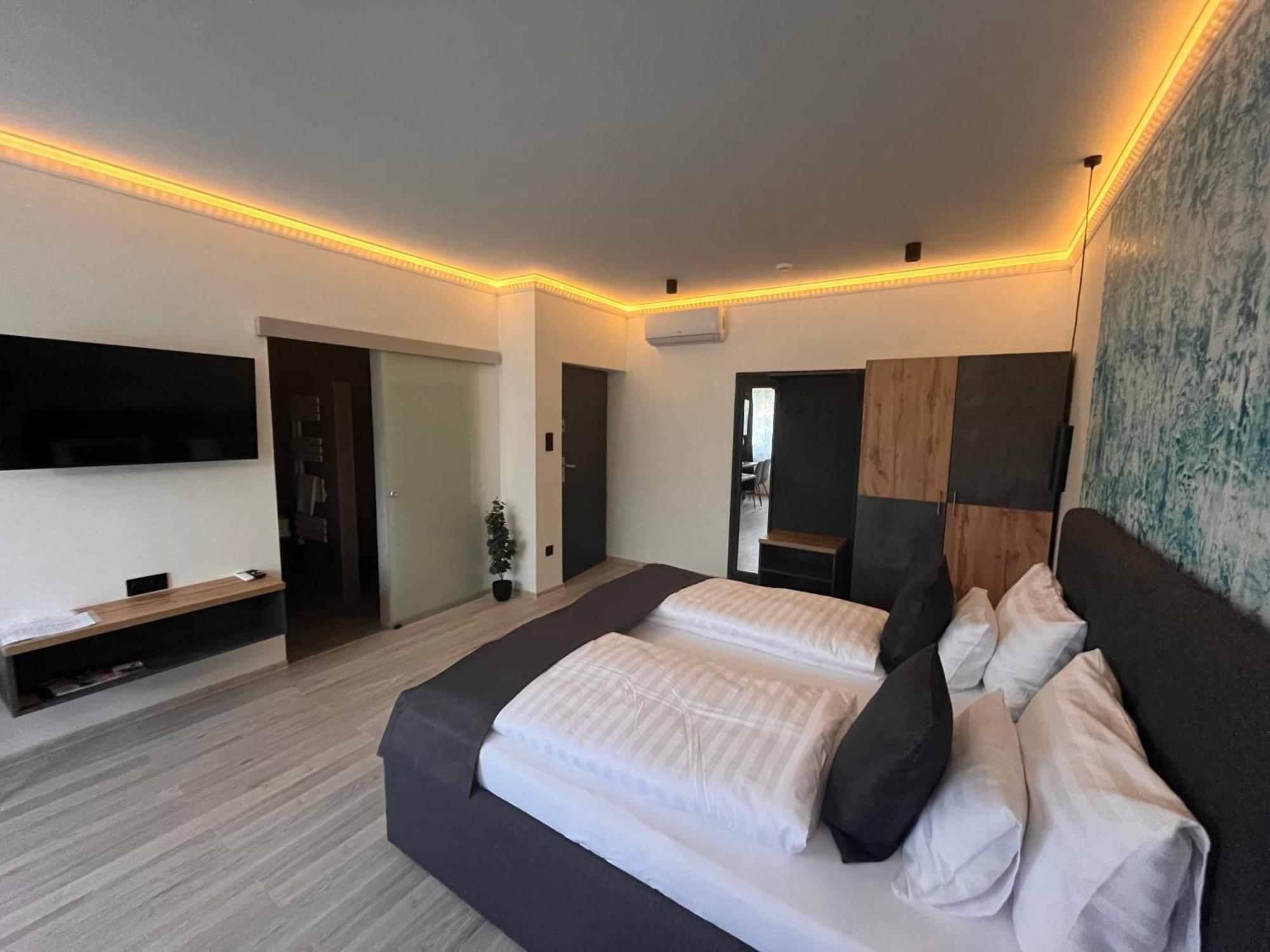 Varkapu Apartmanok 2 Gyula Εξωτερικό φωτογραφία